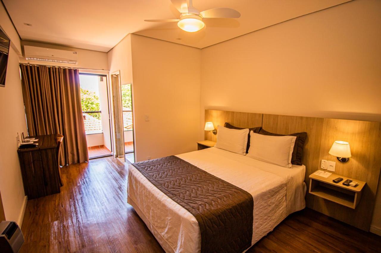 Prado Hotel Amparo  Exterior photo